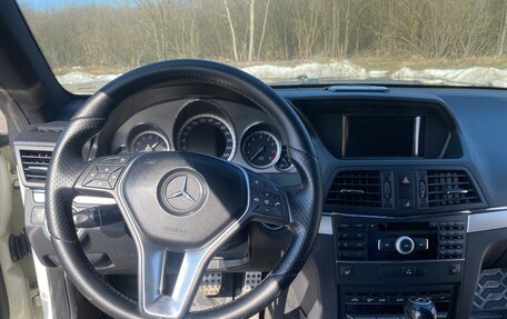 Mercedes-Benz E-Класс, 2011 год, 1 050 000 рублей, 7 фотография