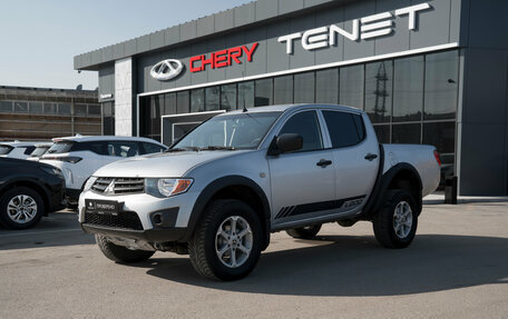 Mitsubishi L200 IV рестайлинг, 2011 год, 1 145 000 рублей, 1 фотография