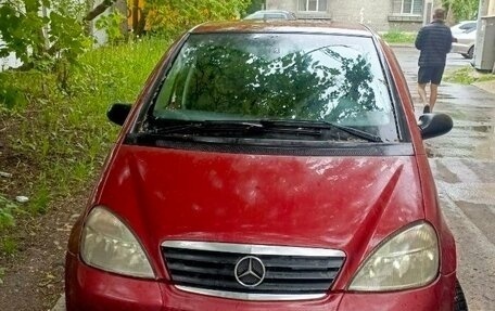 Mercedes-Benz A-Класс, 2000 год, 200 000 рублей, 1 фотография