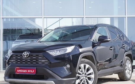 Toyota RAV4, 2019 год, 2 950 000 рублей, 1 фотография