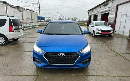 Hyundai Solaris II рестайлинг, 2017 год, 1 450 000 рублей, 1 фотография