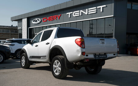 Mitsubishi L200 IV рестайлинг, 2011 год, 1 145 000 рублей, 4 фотография