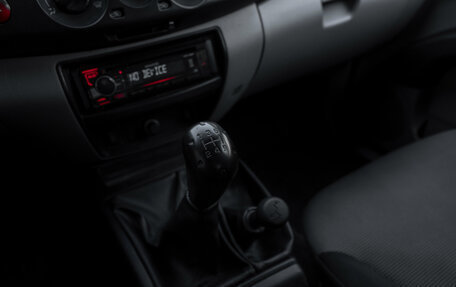 Mitsubishi L200 IV рестайлинг, 2011 год, 1 145 000 рублей, 13 фотография