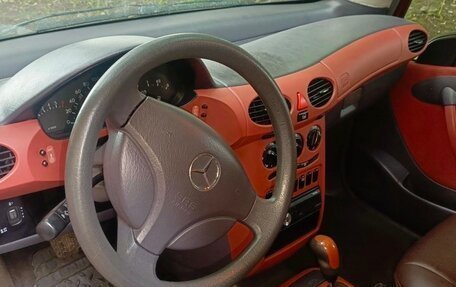 Mercedes-Benz A-Класс, 2000 год, 200 000 рублей, 4 фотография