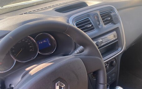 Renault Logan II, 2014 год, 299 000 рублей, 6 фотография