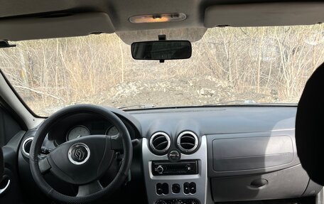 Renault Logan I, 2012 год, 650 000 рублей, 19 фотография