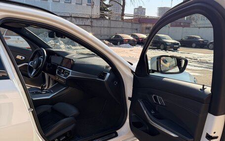 BMW 3 серия, 2020 год, 4 500 000 рублей, 14 фотография