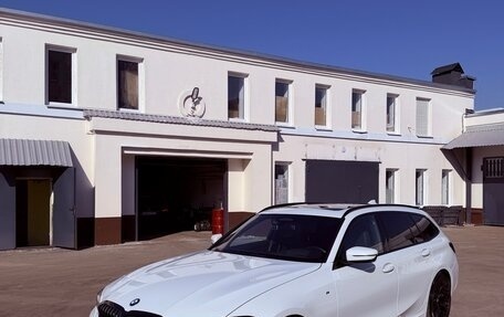 BMW 3 серия, 2020 год, 4 500 000 рублей, 3 фотография