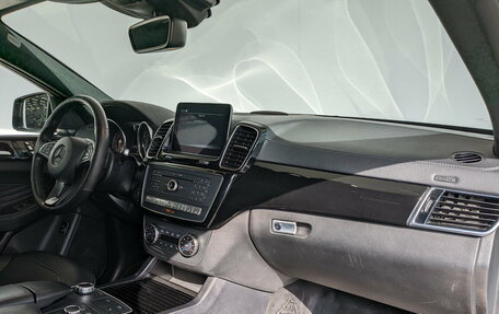 Mercedes-Benz GLE, 2018 год, 5 300 000 рублей, 2 фотография