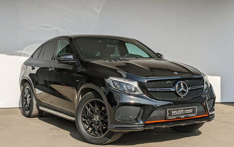 Mercedes-Benz GLE, 2018 год, 5 300 000 рублей, 26 фотография