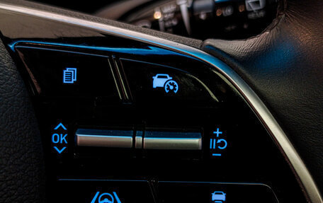 Hyundai Staria, 2022 год, 6 000 000 рублей, 16 фотография