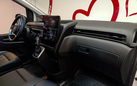 Hyundai Staria, 2022 год, 6 000 000 рублей, 7 фотография