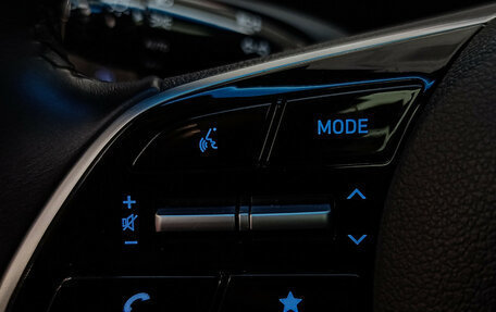 Hyundai Staria, 2022 год, 6 000 000 рублей, 15 фотография