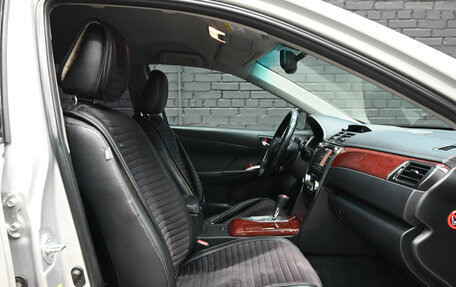 Toyota Camry, 2013 год, 1 600 000 рублей, 10 фотография