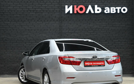 Toyota Camry, 2013 год, 1 600 000 рублей, 4 фотография