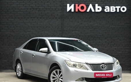 Toyota Camry, 2013 год, 1 600 000 рублей, 3 фотография