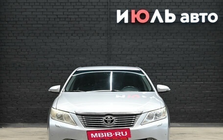 Toyota Camry, 2013 год, 1 600 000 рублей, 2 фотография