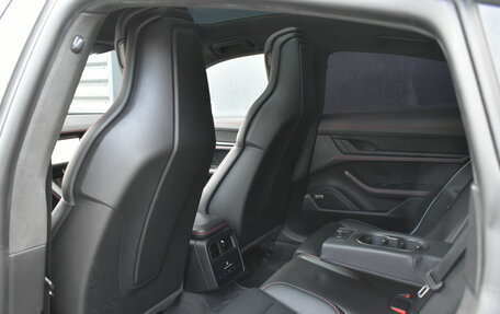 Porsche Taycan I, 2021 год, 7 390 000 рублей, 29 фотография