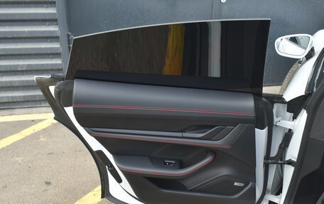 Porsche Taycan I, 2021 год, 7 390 000 рублей, 28 фотография