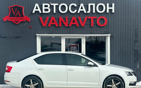 Skoda Octavia, 2018 год, 1 550 000 рублей, 4 фотография