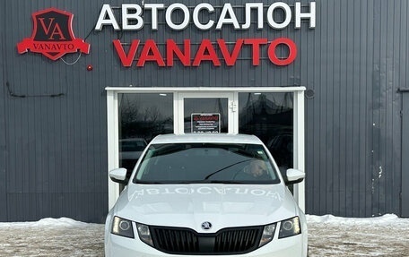 Skoda Octavia, 2018 год, 1 550 000 рублей, 3 фотография