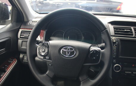 Toyota Camry, 2014 год, 1 683 000 рублей, 16 фотография