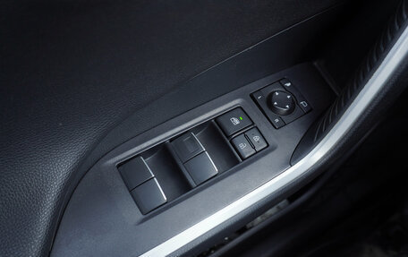 Toyota RAV4, 2019 год, 2 950 000 рублей, 16 фотография