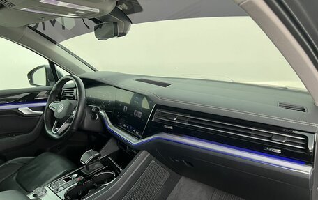 Volkswagen Touareg III, 2019 год, 5 580 000 рублей, 13 фотография