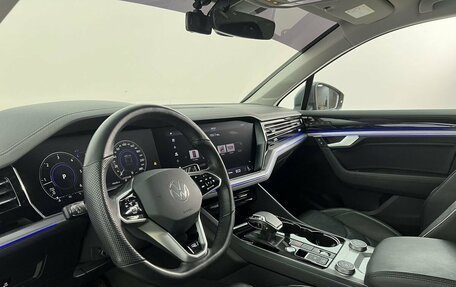 Volkswagen Touareg III, 2019 год, 5 580 000 рублей, 9 фотография