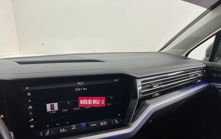 Volkswagen Touareg III, 2019 год, 5 580 000 рублей, 16 фотография