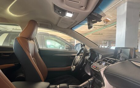 Lexus NX I, 2018 год, 4 000 000 рублей, 16 фотография