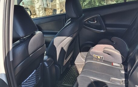 Toyota RAV4, 2011 год, 1 375 000 рублей, 13 фотография