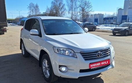 Toyota RAV4, 2011 год, 1 375 000 рублей, 2 фотография