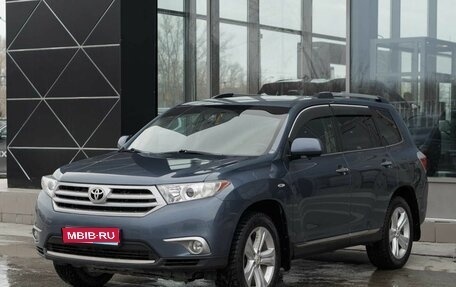 Toyota Highlander III, 2011 год, 2 150 000 рублей, 1 фотография