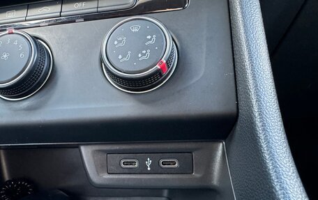 Volkswagen Jetta VII, 2021 год, 1 800 000 рублей, 8 фотография