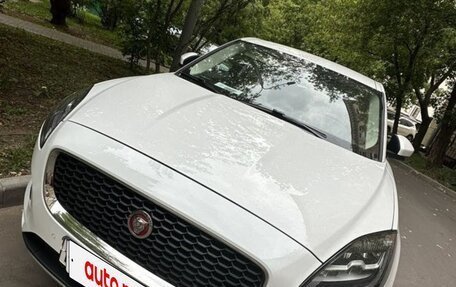 Jaguar E-Pace, 2018 год, 2 900 000 рублей, 2 фотография