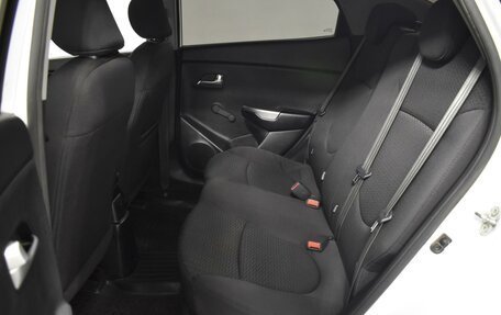 KIA Rio III рестайлинг, 2016 год, 867 100 рублей, 9 фотография