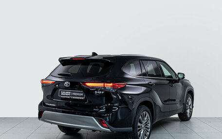 Toyota Highlander, 2026 год, 5 850 000 рублей, 4 фотография