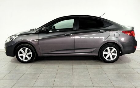 Hyundai Solaris II рестайлинг, 2011 год, 680 000 рублей, 5 фотография
