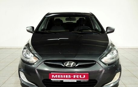 Hyundai Solaris II рестайлинг, 2011 год, 680 000 рублей, 2 фотография