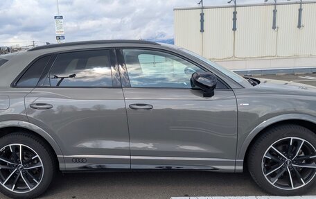 Audi Q3, 2022 год, 1 900 000 рублей, 5 фотография