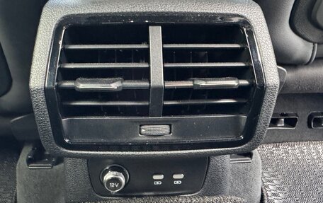 Audi Q3, 2022 год, 1 900 000 рублей, 36 фотография