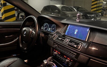 BMW 5 серия, 2013 год, 1 800 000 рублей, 4 фотография