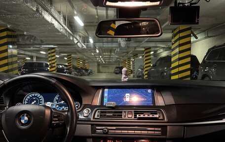 BMW 5 серия, 2013 год, 1 800 000 рублей, 5 фотография