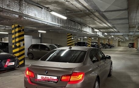 BMW 5 серия, 2013 год, 1 800 000 рублей, 3 фотография