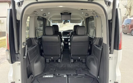 Honda Stepwgn IV, 2022 год, 2 460 000 рублей, 19 фотография