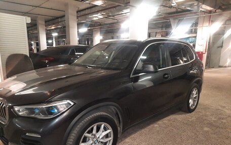 BMW X5, 2019 год, 6 800 000 рублей, 4 фотография