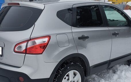 Nissan Qashqai, 2011 год, 1 000 000 рублей, 4 фотография