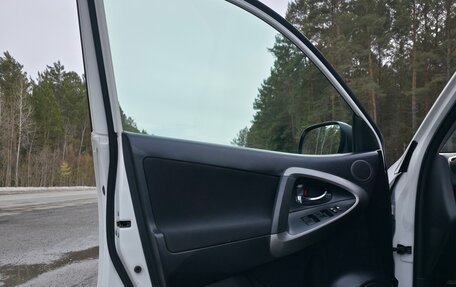 Toyota RAV4, 2010 год, 1 500 000 рублей, 12 фотография