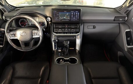 Toyota Land Cruiser, 2021 год, 9 700 000 рублей, 13 фотография